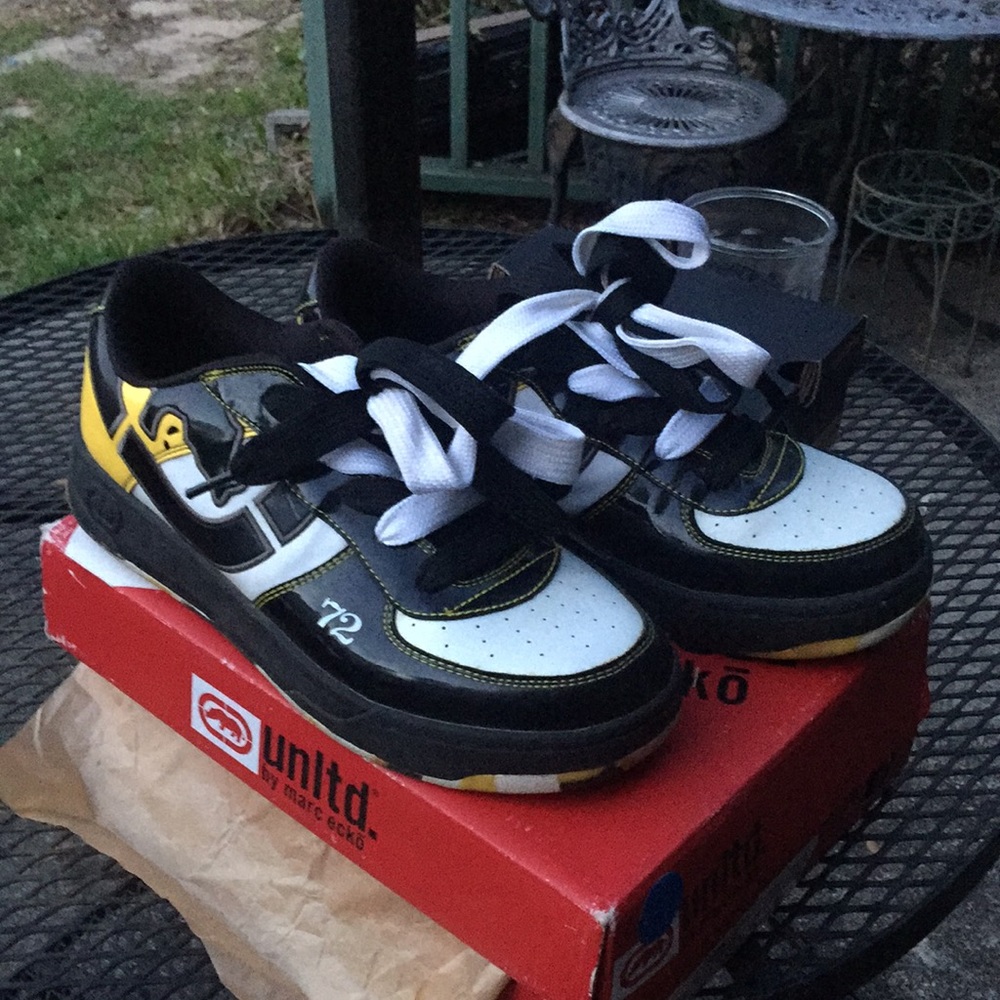 Unltd Marc Ecko Boys Black Yel White Sneakers Sz 7